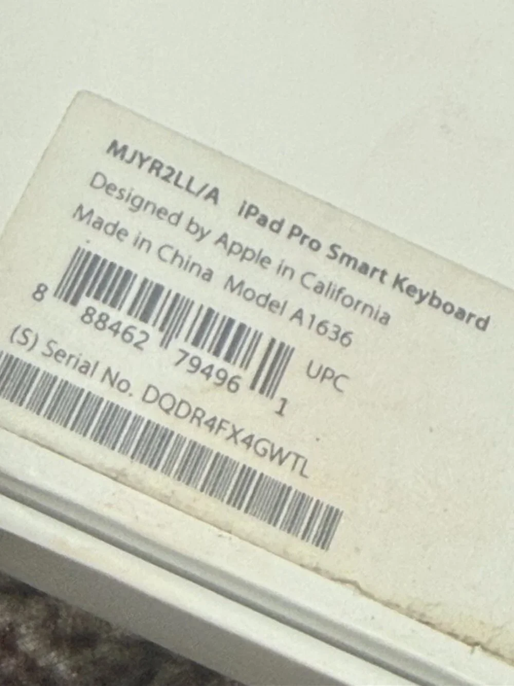 Apple Smart Keyboard for the 12.9-inch iPad Pro (1st or 2nd generation).